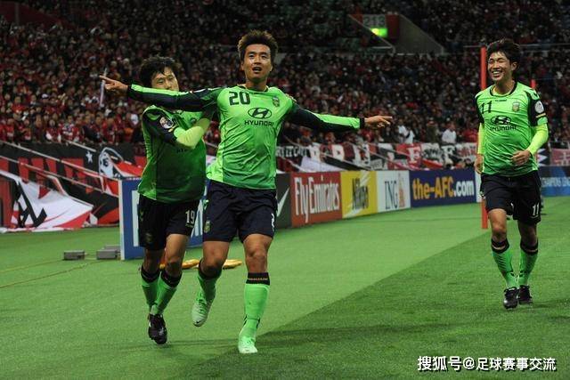美媒预测下赛季西部战绩：马刺第一 湖人第六 开拓者第七勇士第八